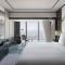 Four Seasons Hotel Guangzhou - Free Shuttle Bus to Canton Fair Complex & Overseas Buyer Registration Services during Canton Fair Period