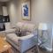 Hamble Retreat Studios and Lodge