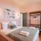 Le Manoir des EMBRUNS 14P - Location N1- Terrace- public parking 2 min
