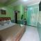 Santimart Backpackers Coron - Coron