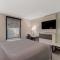 Quality Inn & Suites - آيكن