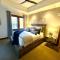 Ski In/Out - Zalanta - Great Location- 2 Hot Tubs - Heated Pool