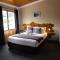 Tullah Lakeside Lodge