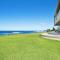 Royal Retreat Luxury Beachfront View