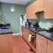 Hartoft St - 2 bed near river