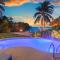 Oceanfront villa with private beach, heated pool, tiki and boat dock - Key West