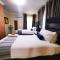 InstaHomes by Tru - Villa
