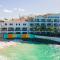 Maho Beach Bright Studio, Ocean View