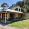Eastern Reef Cottages