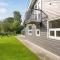 Stunning Home In Hadsund With 5 Bedrooms, Sauna And Wifi - Helberskov