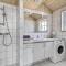 Awesome Home In Rønde With Kitchen