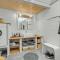 Lovely Home In Hemmet With Jacuzzi - Hemmet