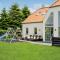 Gorgeous Home In Blvand With Indoor Swimming Pool - Blåvand