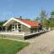 Three-Bedroom Holiday Home In Humble