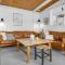 Gorgeous Home In Nexø With Wifi