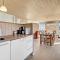 2 Bedroom Stunning Home In Bryrup - Bryrup