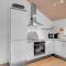 4 Bedroom Cozy Home In Hadsund