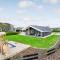 Stunning Home In Juelsminde With Wifi