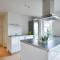 Beautiful Home In Eg With Kitchen - Egå