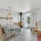 Two-Bedroom Apartment In Hvide Sande - 比耶勒高