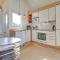 Three-Bedroom Holiday Home In Vejers Strand
