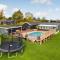 Nice Home In Holbæk With Jacuzzi