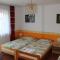 Rooms4Young