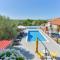 Holiday house Vesna with pool