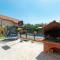 Holiday house Vesna with pool