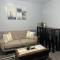 City Center - front of Iloilo Esplanade 2BR condo - 伊洛伊洛