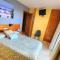 HOSTAL LA ESTACION - Benajarafe