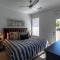 Lofts 13 4-bedroom Modern Loft Steps from the Pool - 圣乔治
