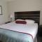Super 8 by Wyndham Saskatoon Near Downtown