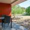 3 Bedroom Gorgeous Home In Aakirkeby