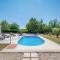Stunning Home In Svetvincenat With Outdoor Swimming Pool - Svetvinčenat