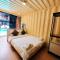 Retro Box Hotel Chumphon