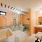 Retro Box Hotel Chumphon