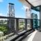 L19 Spacious Apt, Wi-Fi, Parking by Stylish Stays