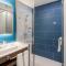 Holiday Inn Express Yangjiang City Center by IHG