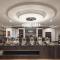 Lakeshore Hotel Metropolis