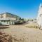 Dewey Villas --- 24 Dickinson Ave, Unit #8B