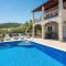 Stunning Home In Korcula With 3 Bedrooms, Wifi And Outdoor Swimming Pool - Korčula