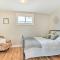 Cozy Spokane Getaway Near Golfing and Skiing!