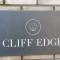 33 Cliff Edge