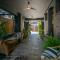 The Venice Beach House