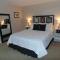 Foto: Christine's Bed and Breakfast by Elevate Rooms 3/48