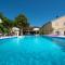Holiday House App Grace with pool and view in Klis