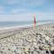 A Pebbles Throw - 300m from the beach. - 韦斯特沃德霍