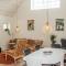 Cozy Apartment In Samsø With Wifi