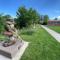 Spacious, Cal King Bed, Sleeps 6, Full Kitchen